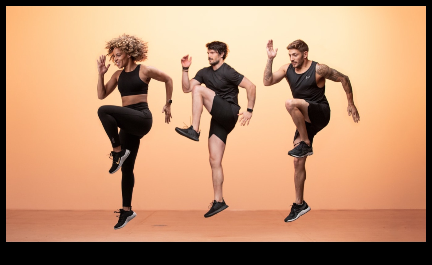 Intensitate dezlănțuită Dezlănțuiți-vă întregul potențial de fitness cu aceste mișcări cu energie ridicată 4 Intensitate dezlănțuită: mișcări cu energie ridicată pentru o formă fizică maximă