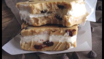 Deserturi Paleo-Friendly: Răsfățați-vă cu dulciuri fără vină