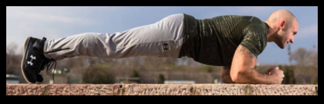 Crunch Revolution: Transformă-ți corpul cu antrenamente de bază